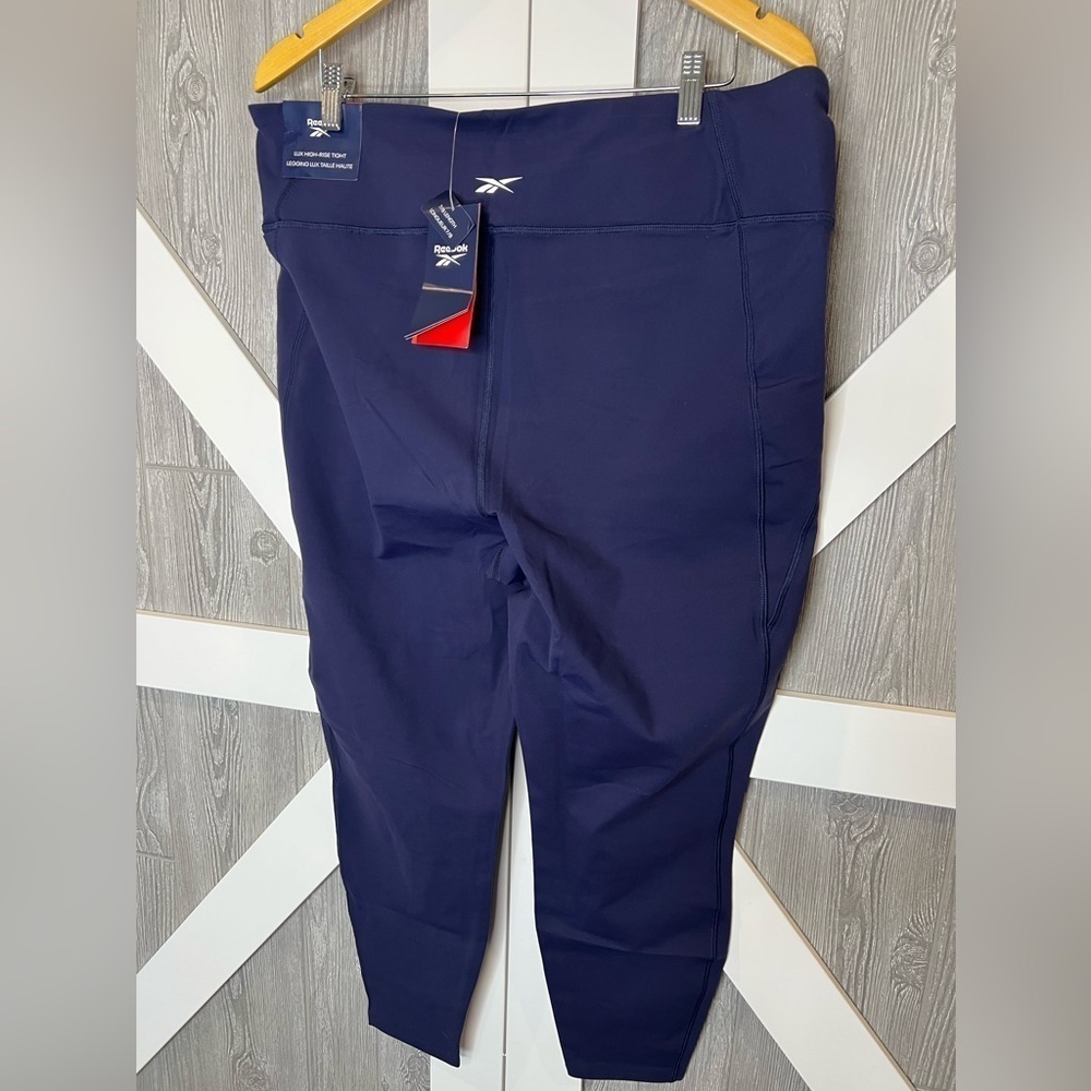 B16.27 NWT Reebok Women's Lux High-Waisted Pull-On Leggings 3X - Picture 3 of 10